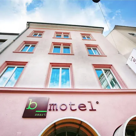 B-smart Otel Basel
